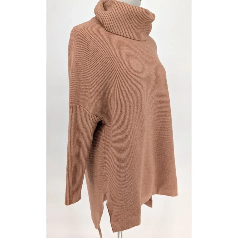 Womens Oversized‎ Turtleneck Sweater Medium Camel Asymmetric Hem Cozy Boho Chic
